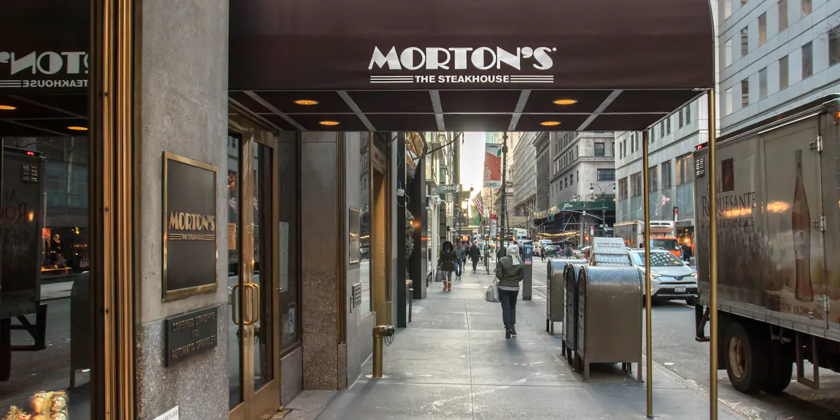 Morton's The Steakhouse — restaurant — in Midtown — Manhattan — NYC