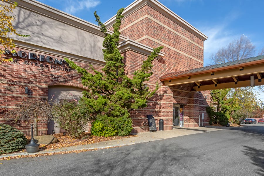 Hours + Location Great Neck, NY Morton's The Steakhouse