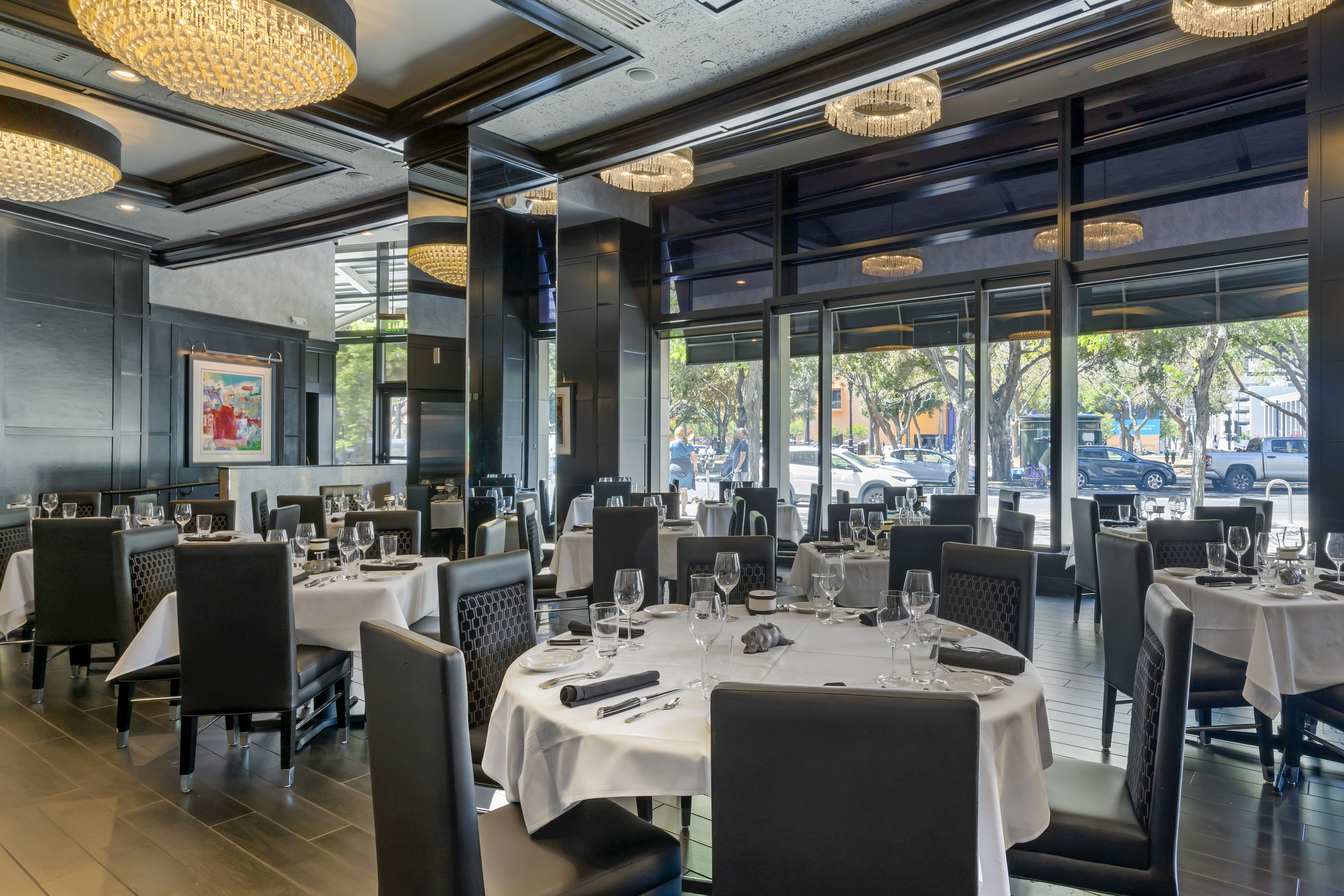 Dining room at Morton's The Steakhouse in downtown San Jose