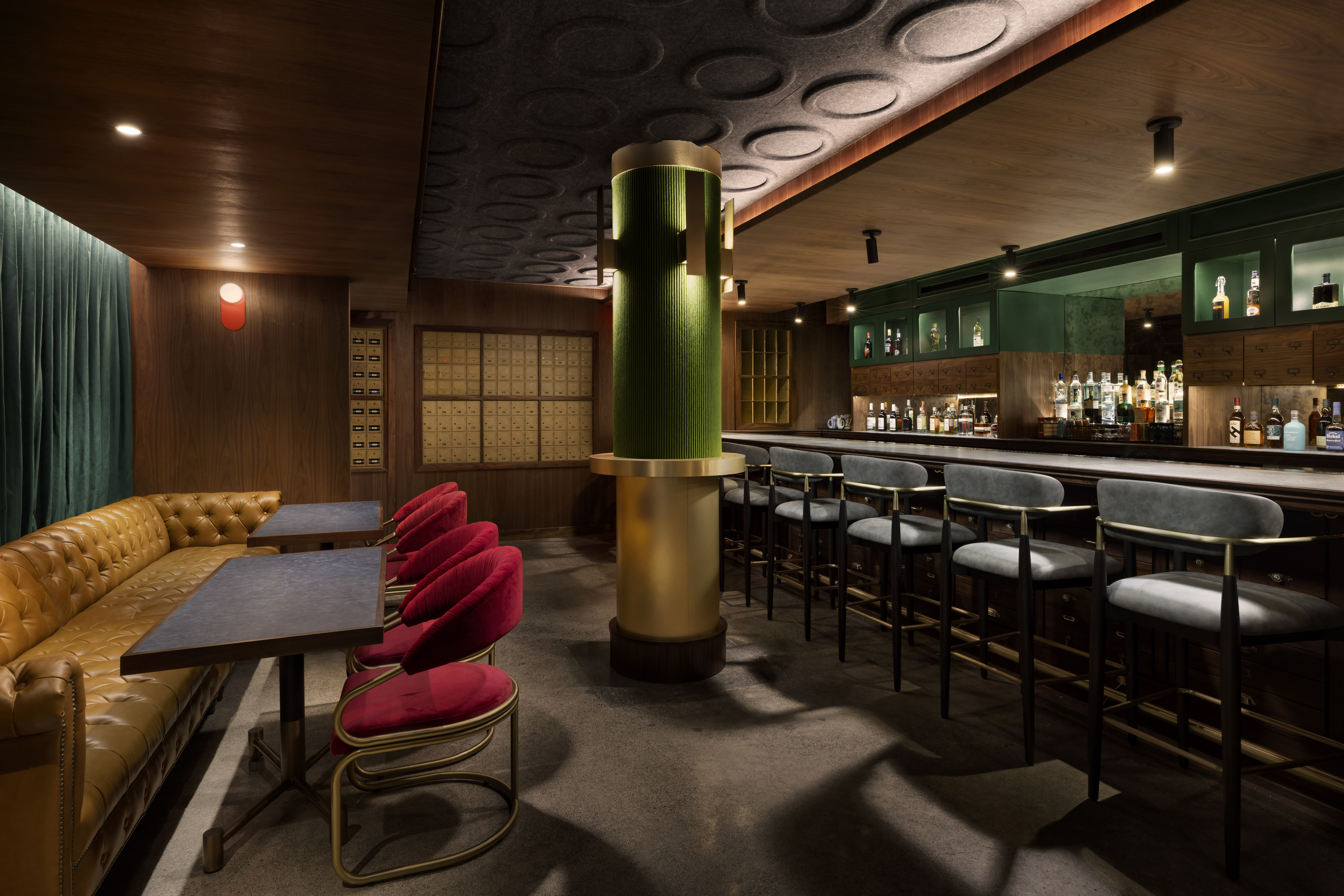 Bar photo 1
