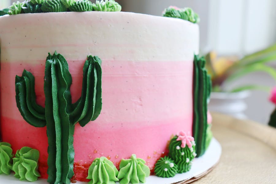 Customer Orders Sugargoat Sweets in Chicago, IL