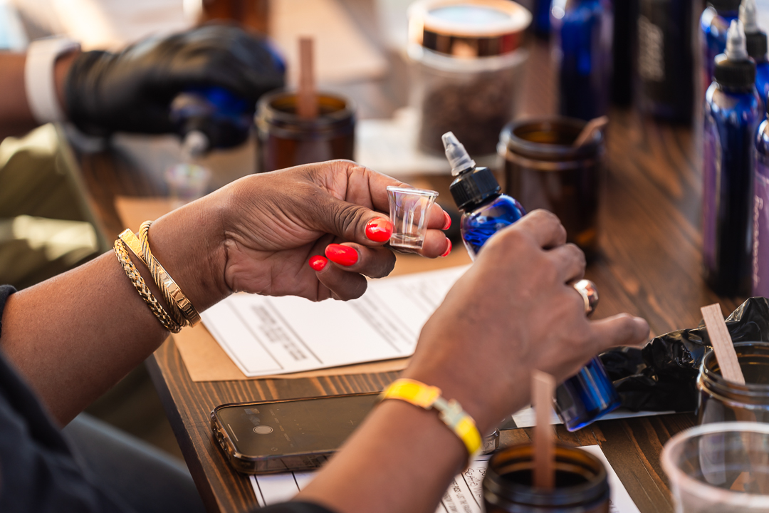 Holiday Paint, Pour & Sip