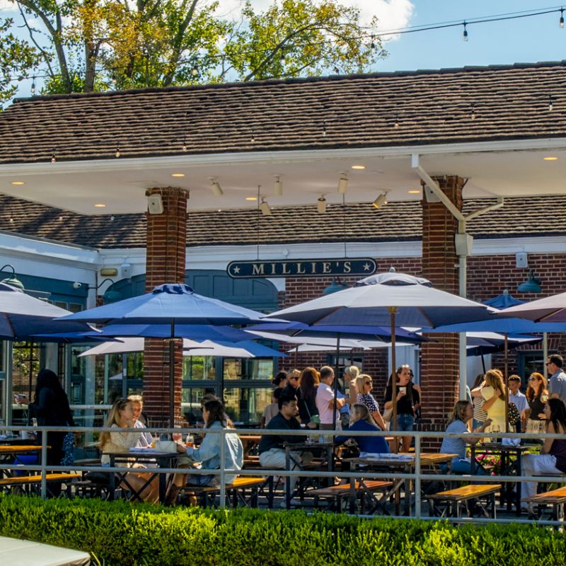 Millie's Spring Valley's patio