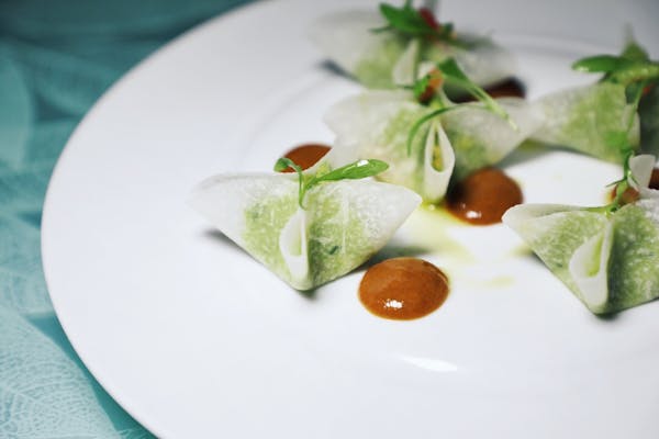 Jicama-wrapped guacamole