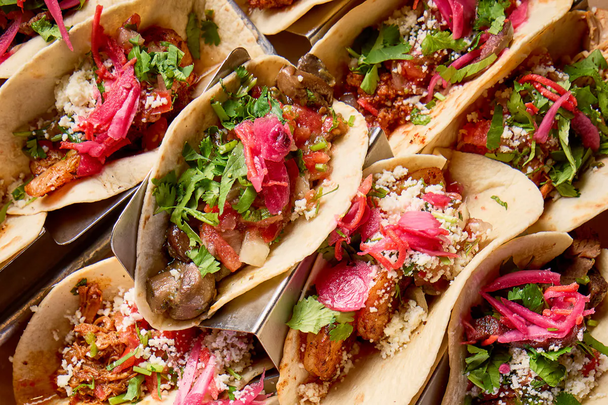 Tray of Rocco's De Casa tacos for Taco Tuesday in Orlando