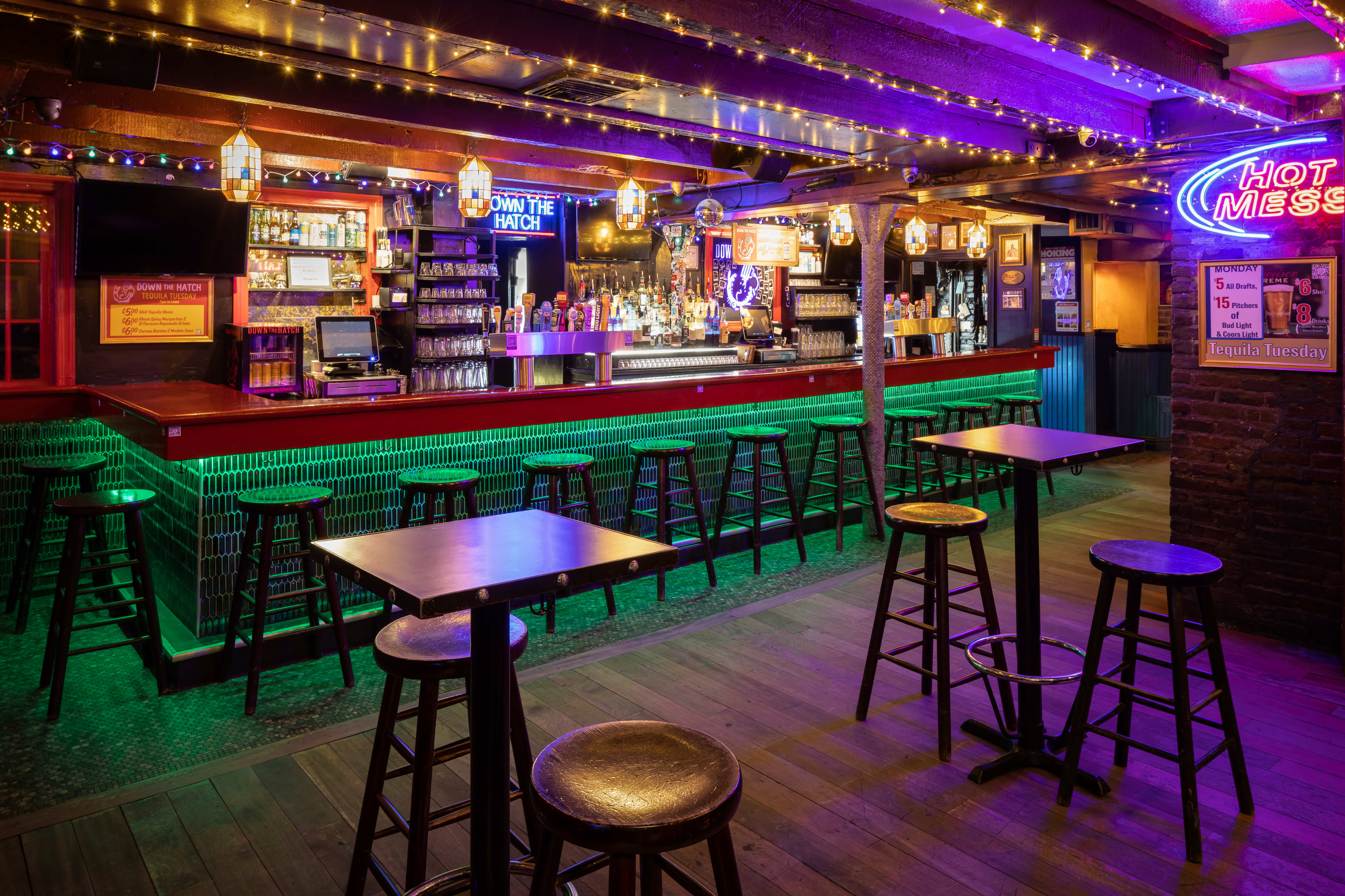 Bar photo 1