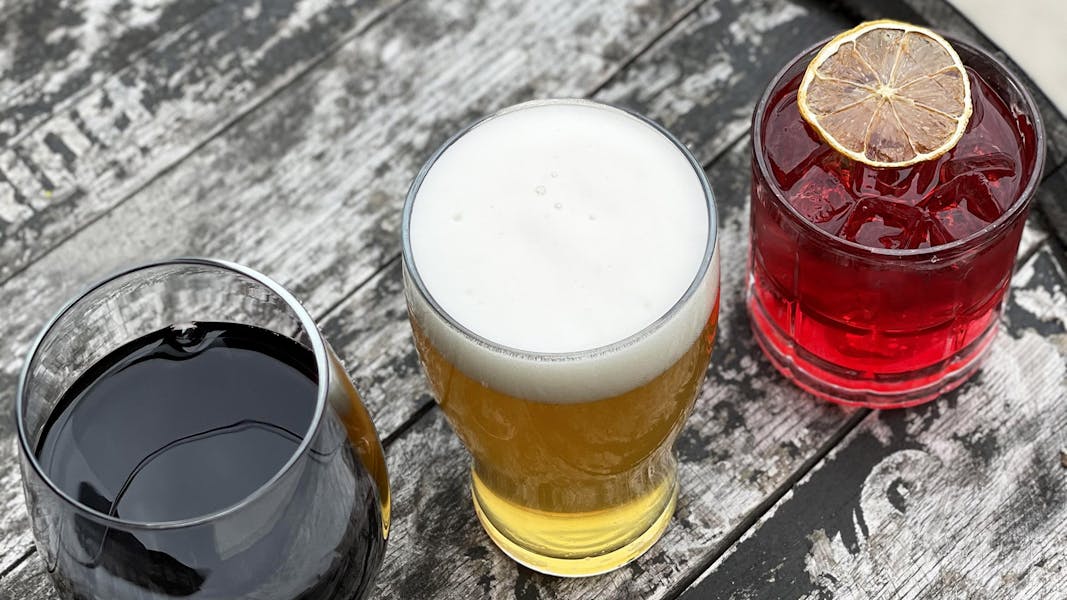 Happy Hour Rivercrest American Cuisine with Craft Cocktails in