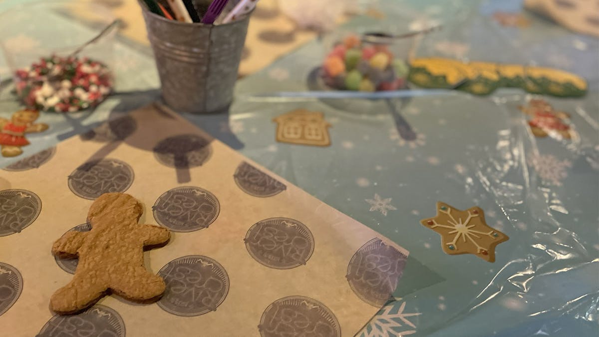 Rivercrest's Gingerbread Cookie Decorating Party