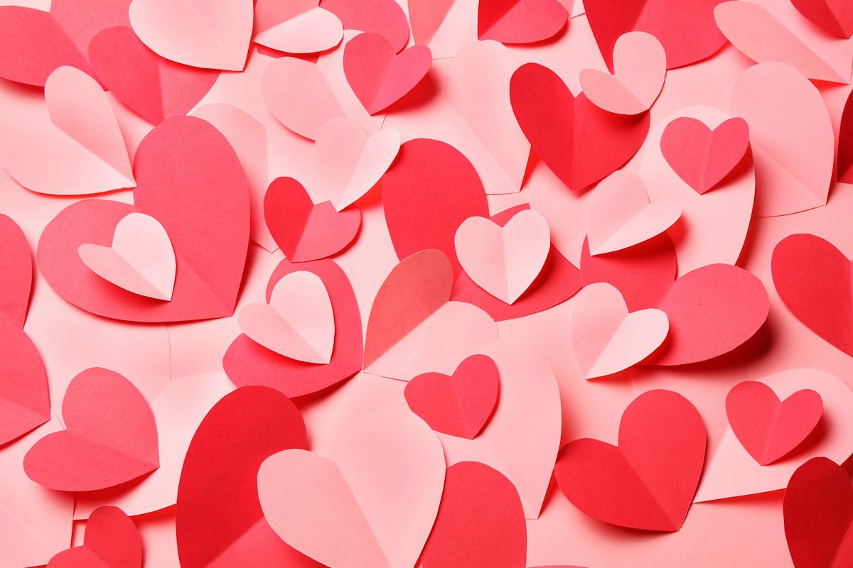 photo of pink and red hearts for Rivercrest's Kids Valentine's Day Dance on Valentine's Day from 5 to 7pm