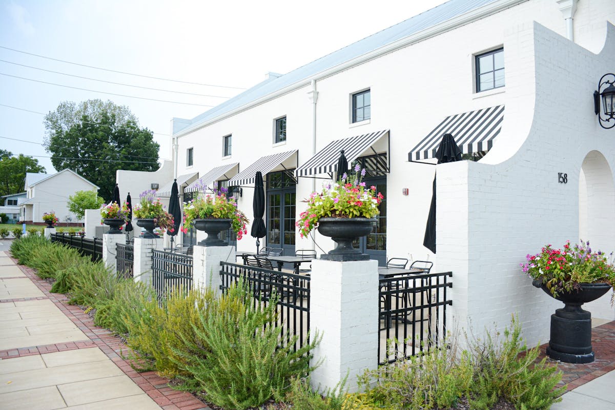 restaurant