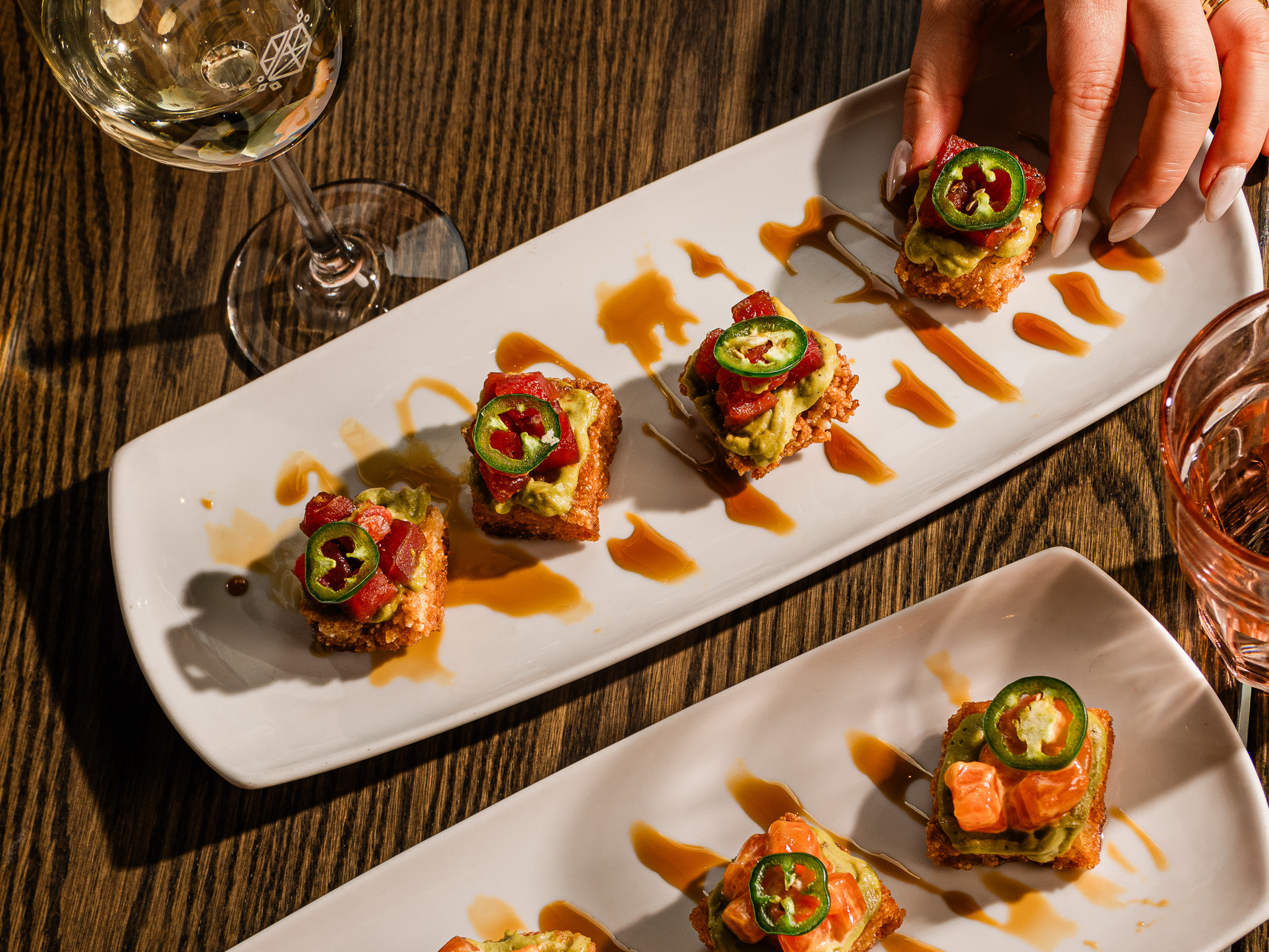 tuna tartare rice cakes
