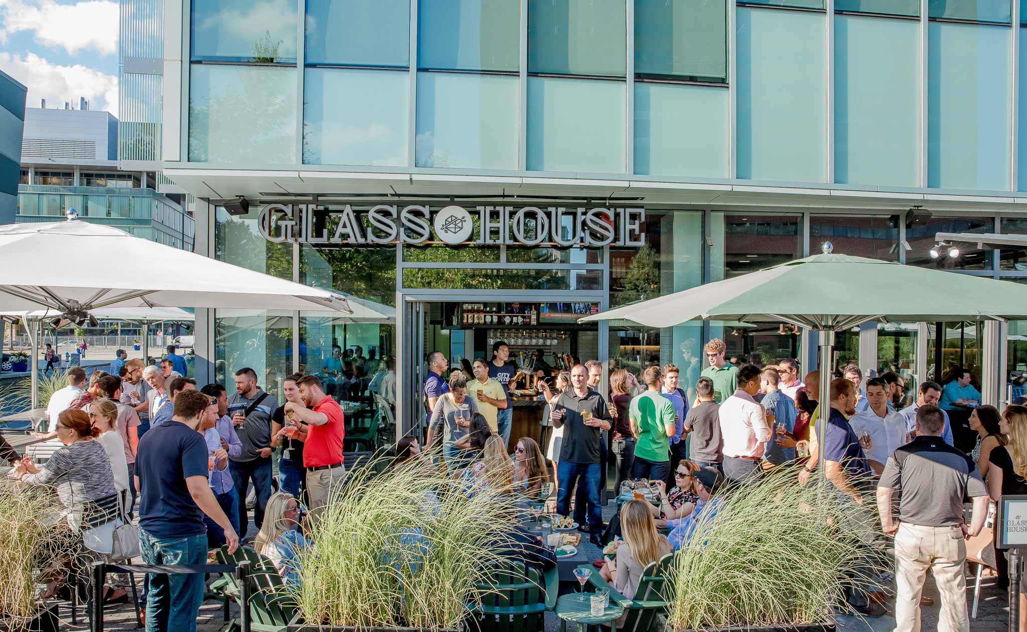 patio & outdoor bar in cambridge, ma