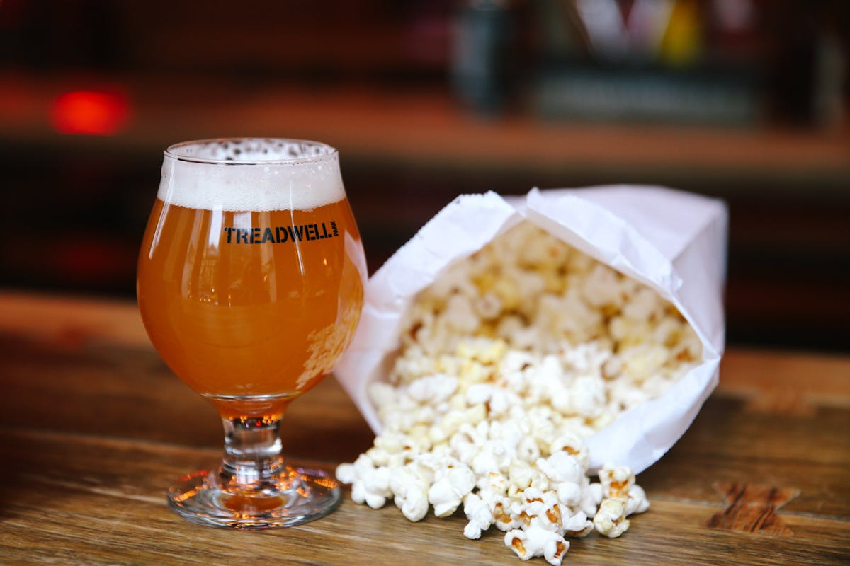 popcorn a beer