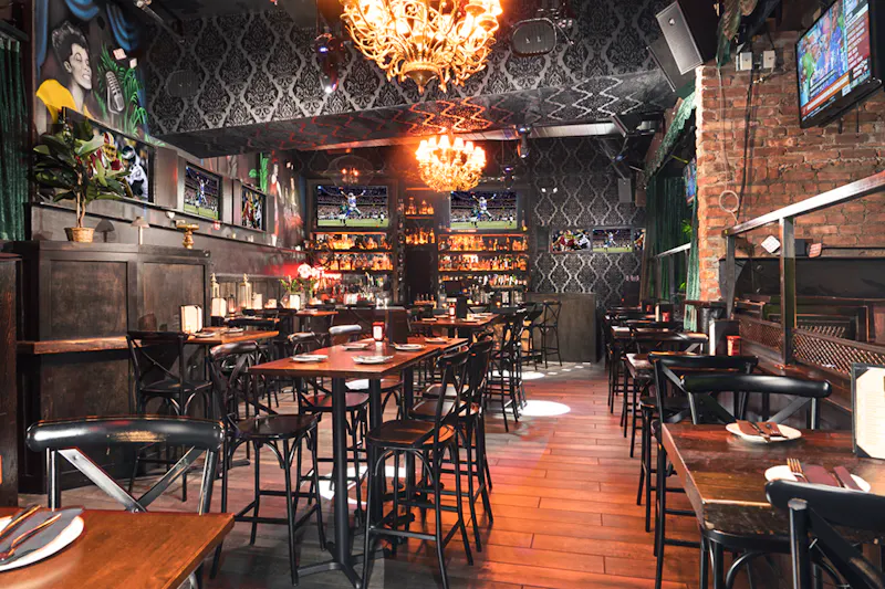 Bar photo 2