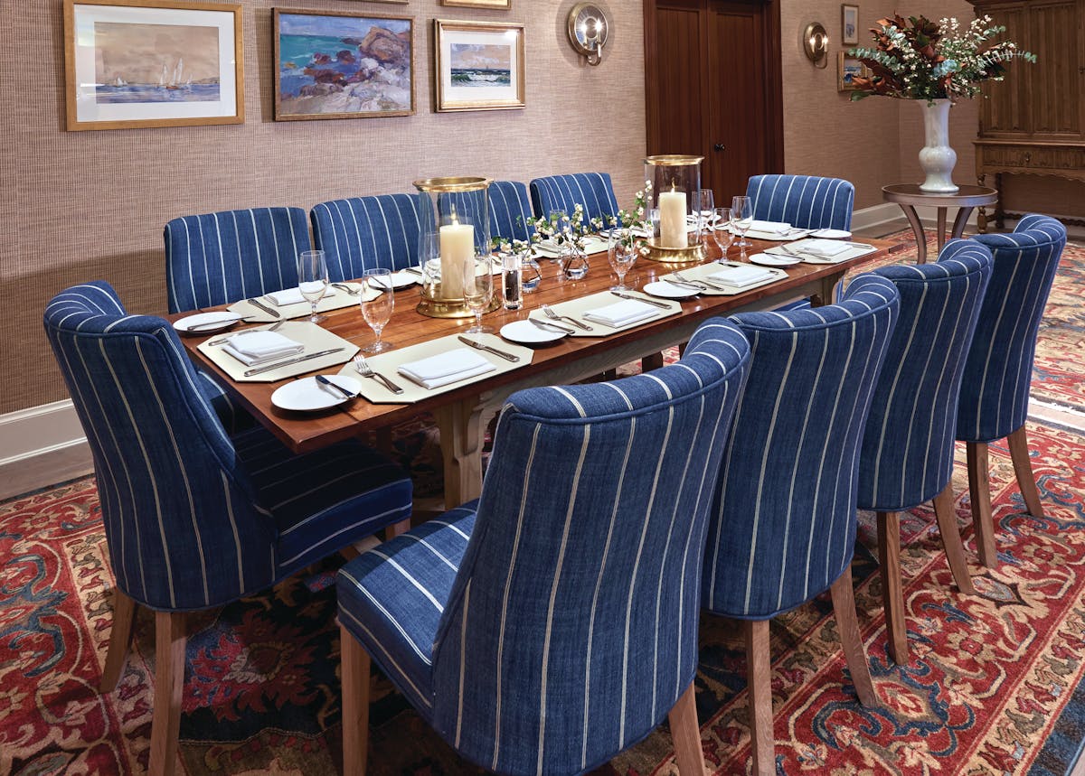 A dining table in an American restaurant in New York