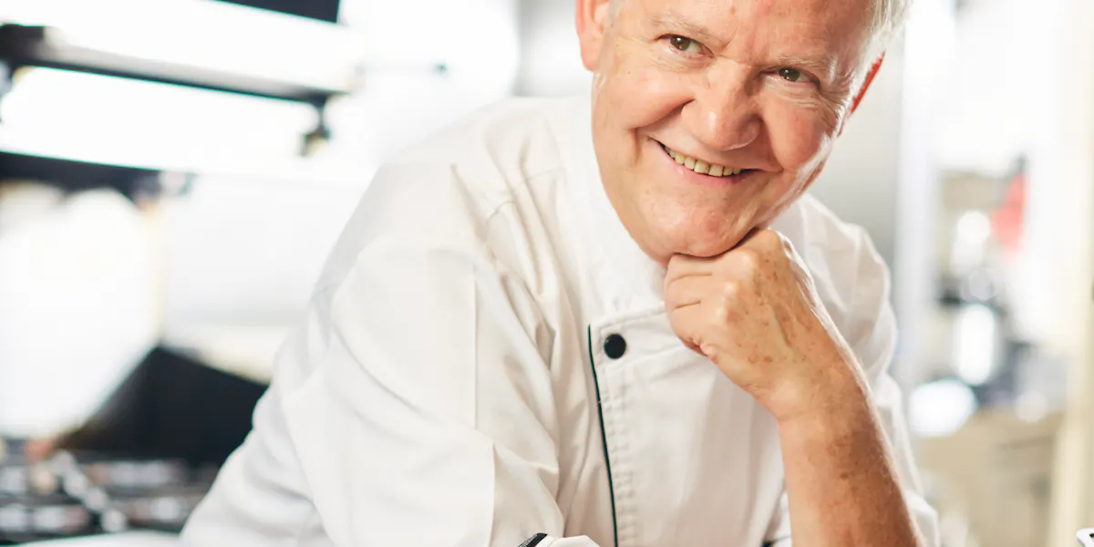 Guy Reuge Sandbar American Restaurant In Cold Spring Harbor NY Guy reuge sandbar american restaurant in cold spring harbor ny