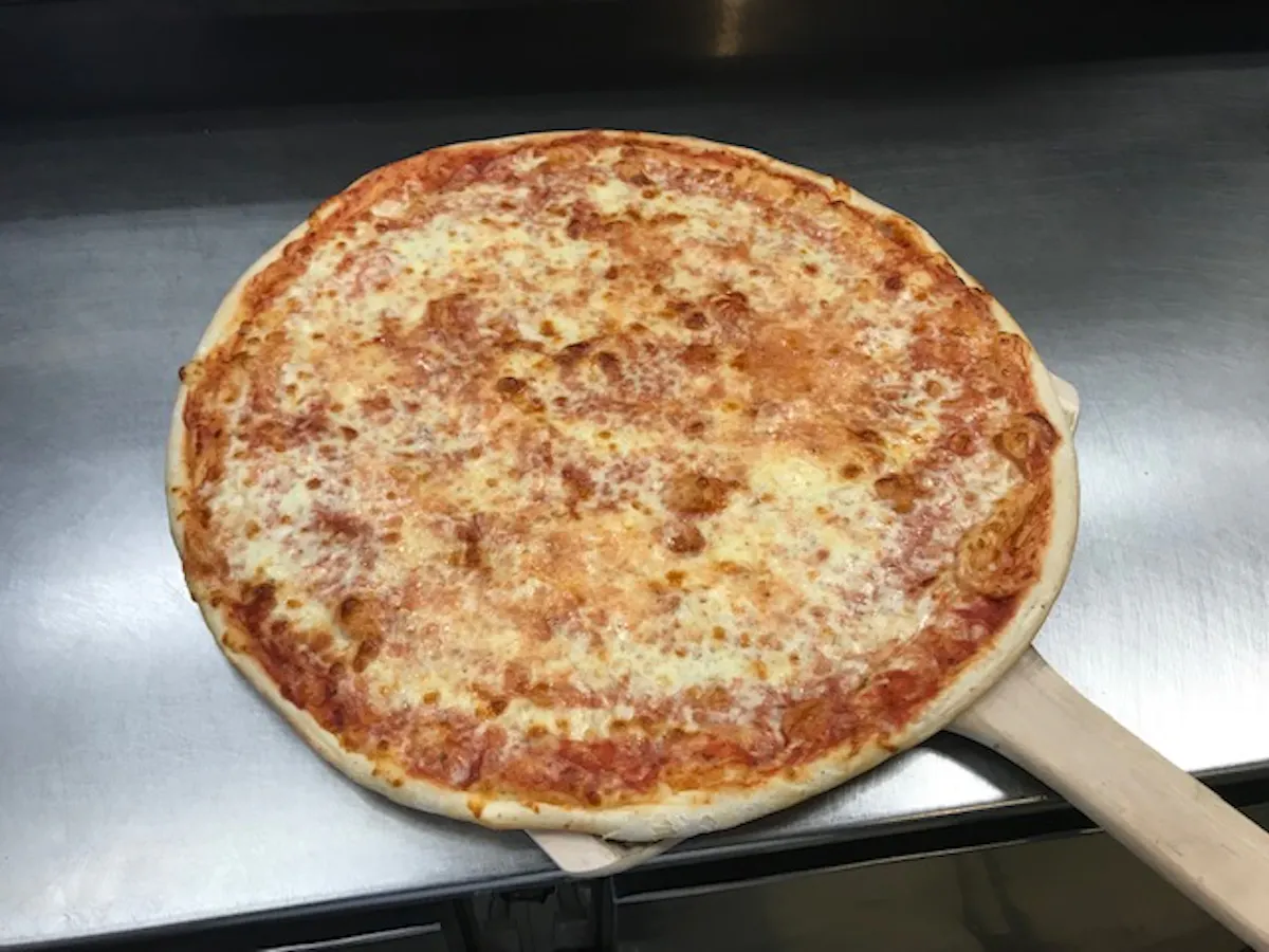 cheese pizza