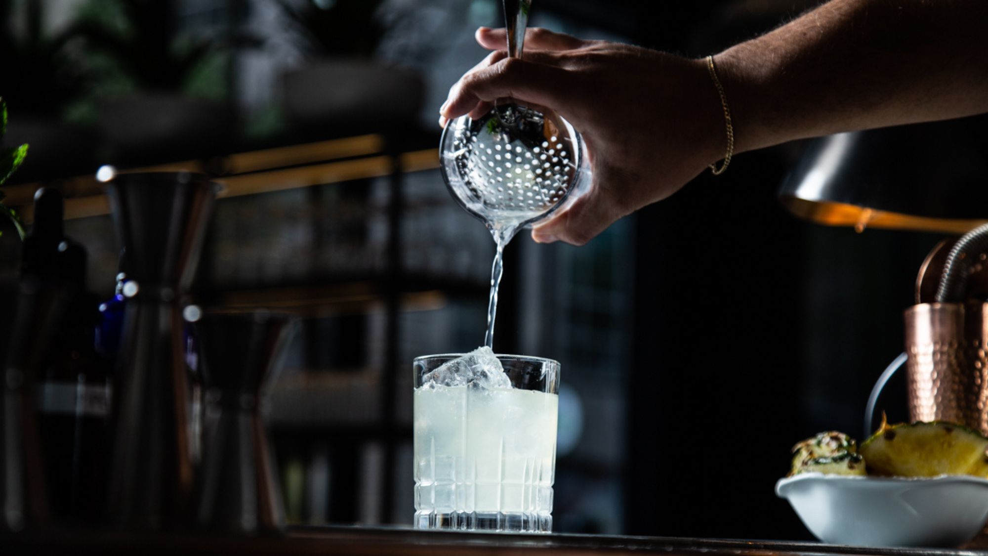 craft cocktail, refreshing cocktail, cocktail bar, rittenhouse cocktails, bars in philadelphia