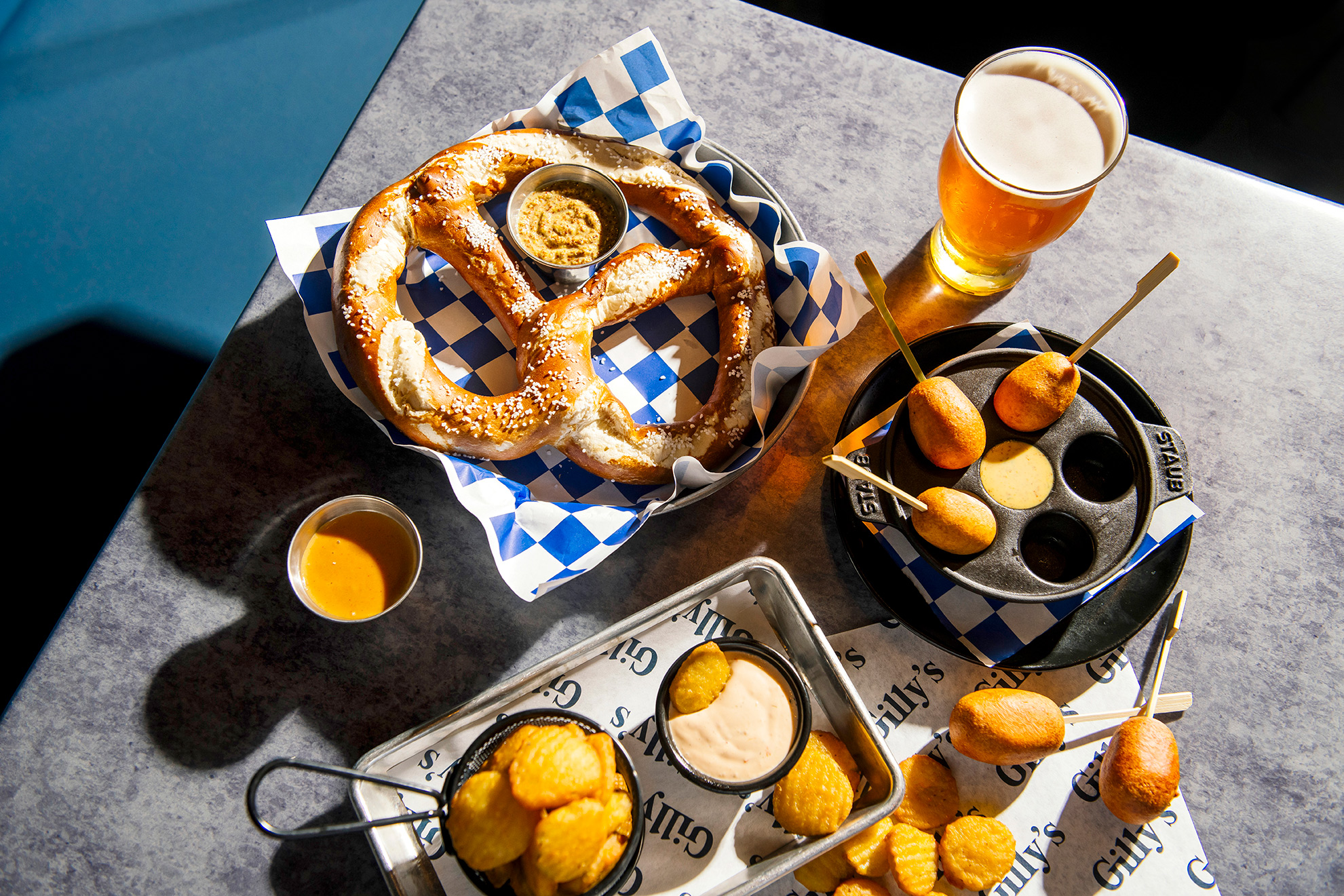 Menus | Gilly's Clubhouse & Rooftop in Detroit, MI