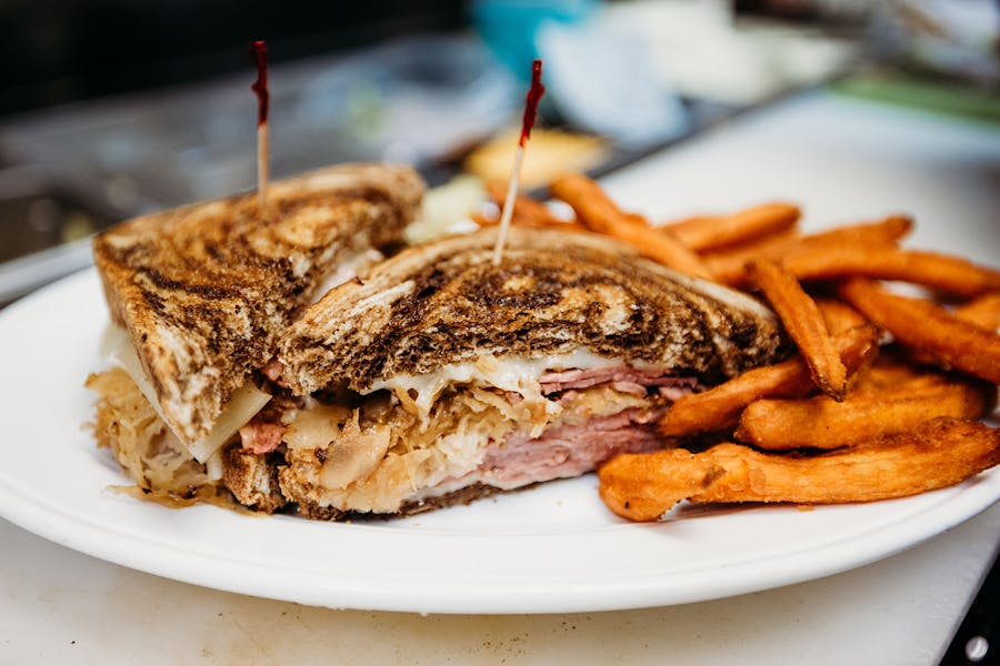 Menus Paul's Pub & Catering in Johannesburg, MI