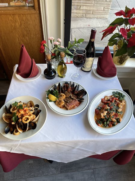 The BEST Dinner and a Show DEAL! Piccolo Mulino Italian Restaurant