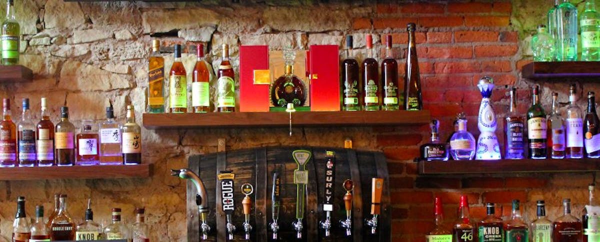 Unveiling the Whiskey Wonderland: Brick & Bourbon - Eden Prairie's Premier Bourbon Bar