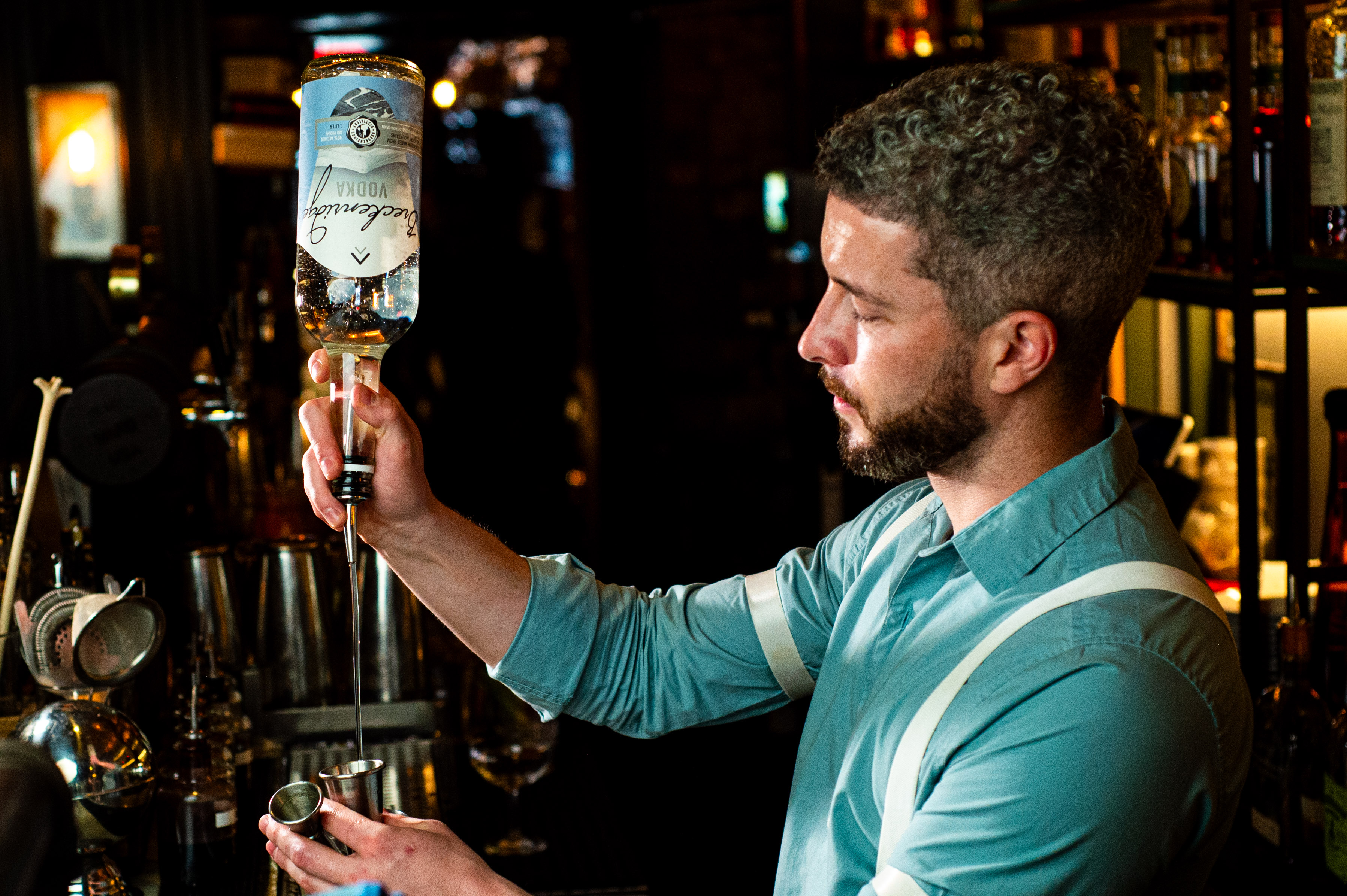 bartender pouring