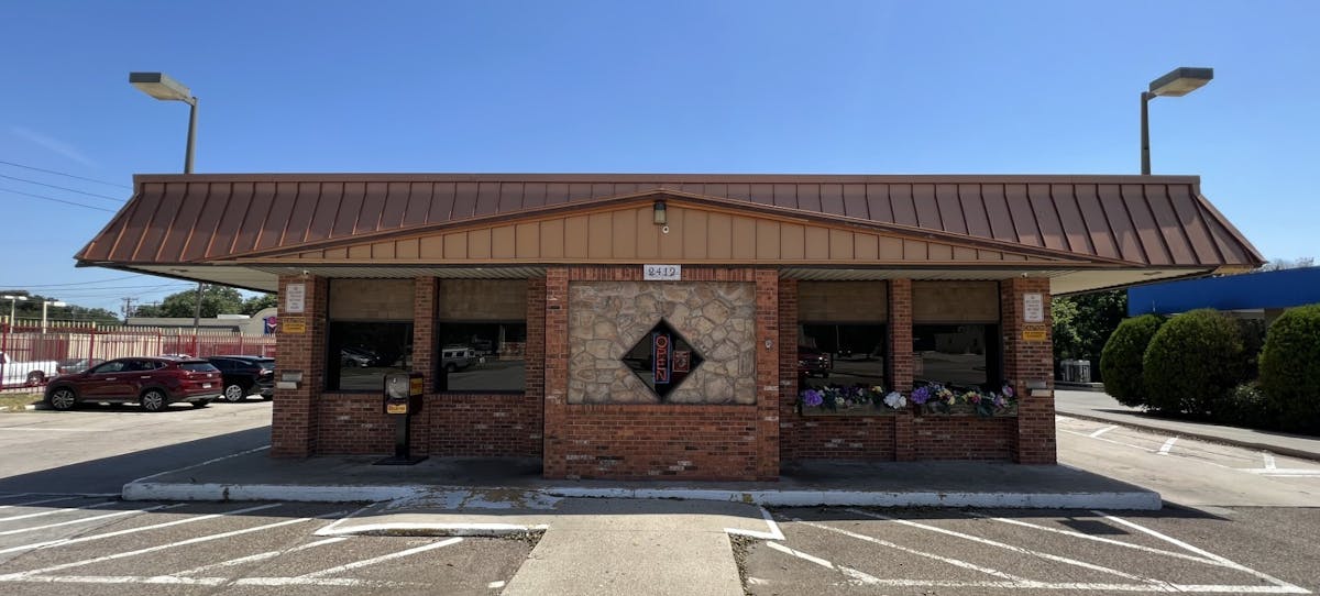 South Irving Hours + Location Mama’s Daughters’ Diner Diner in Texas