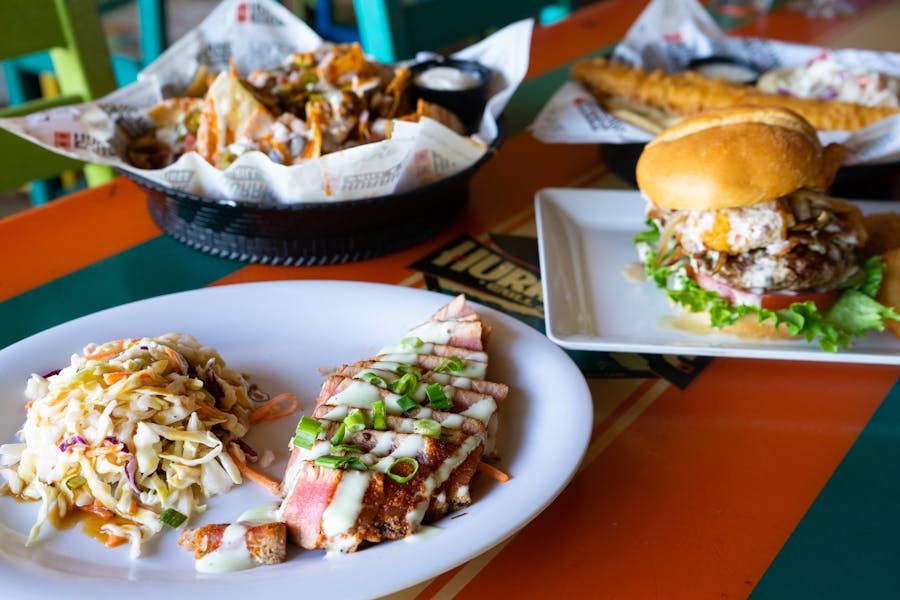 About Hurricane Dockside Grill in Tavares, FL