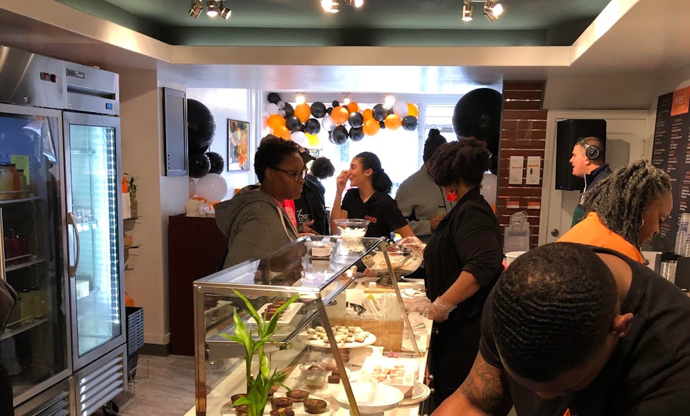 Trenton Hours + Location Arlee's Raw Blends Fresh Pressed Juice