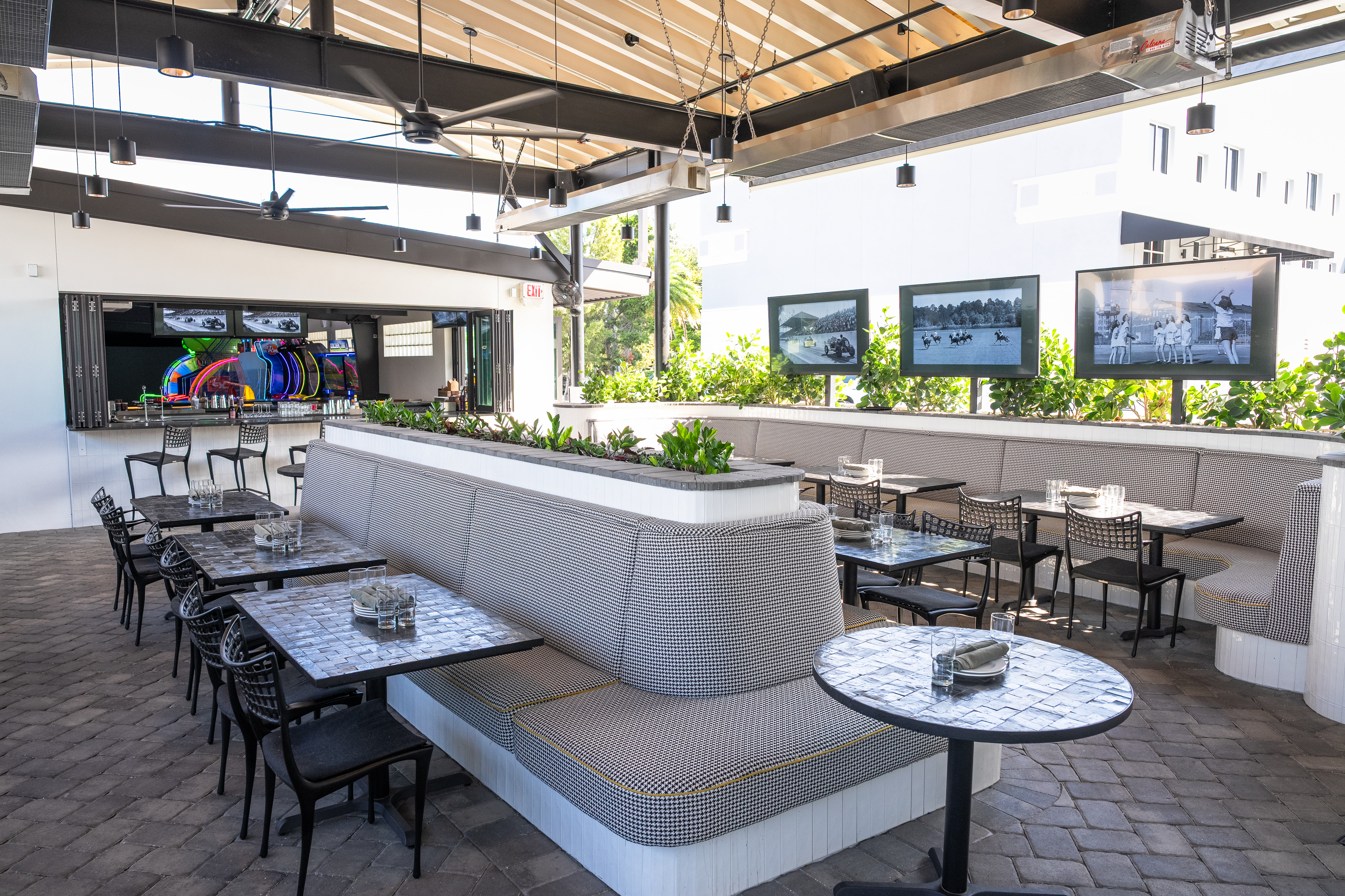 beautiful outdoor seating to enjoy breakfast, brunch, lunch or dinner