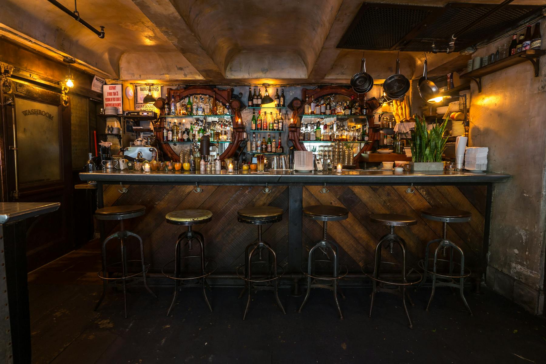 Smith & Mills | Small Plates and Cocktails in Tribeca, NY