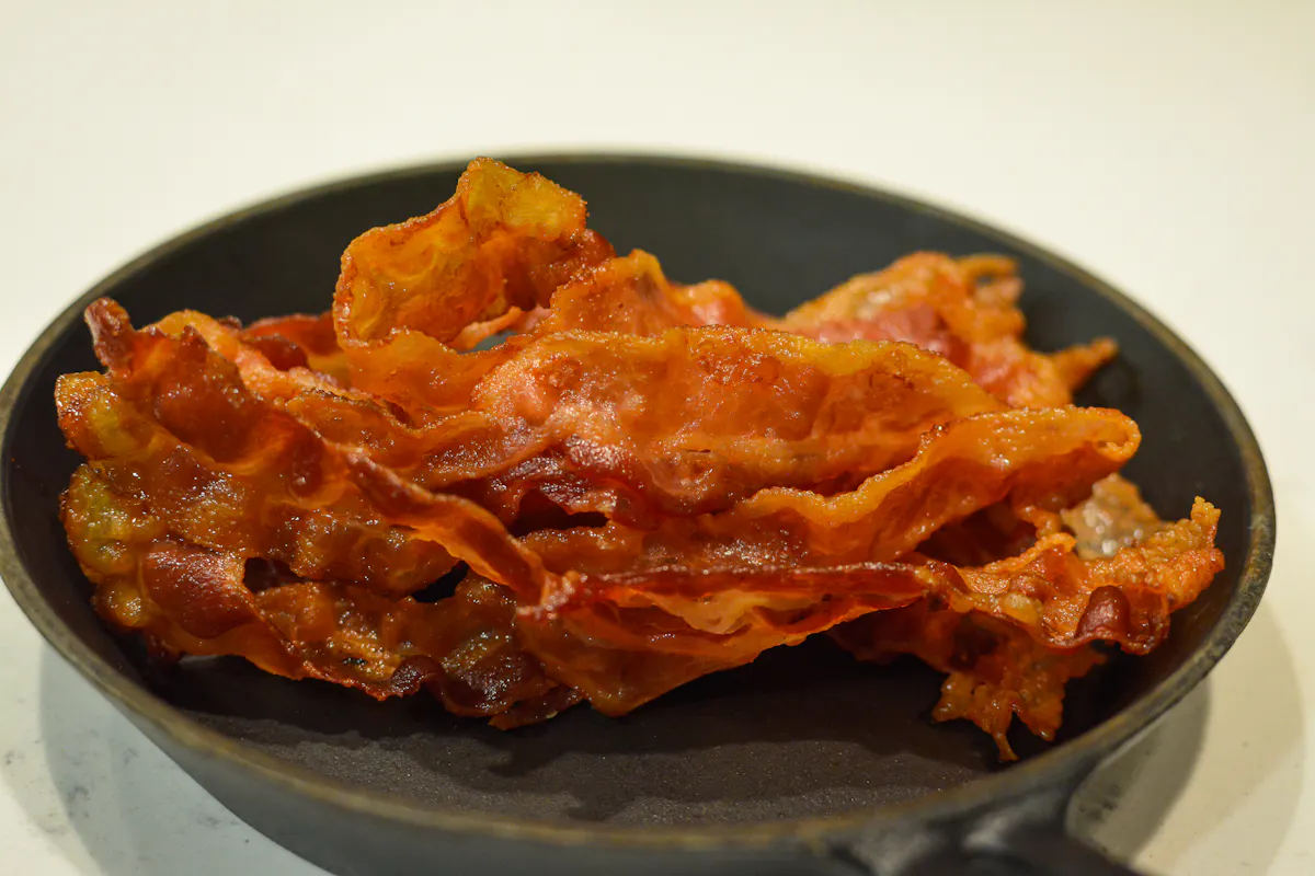 a bowl of food on a plate