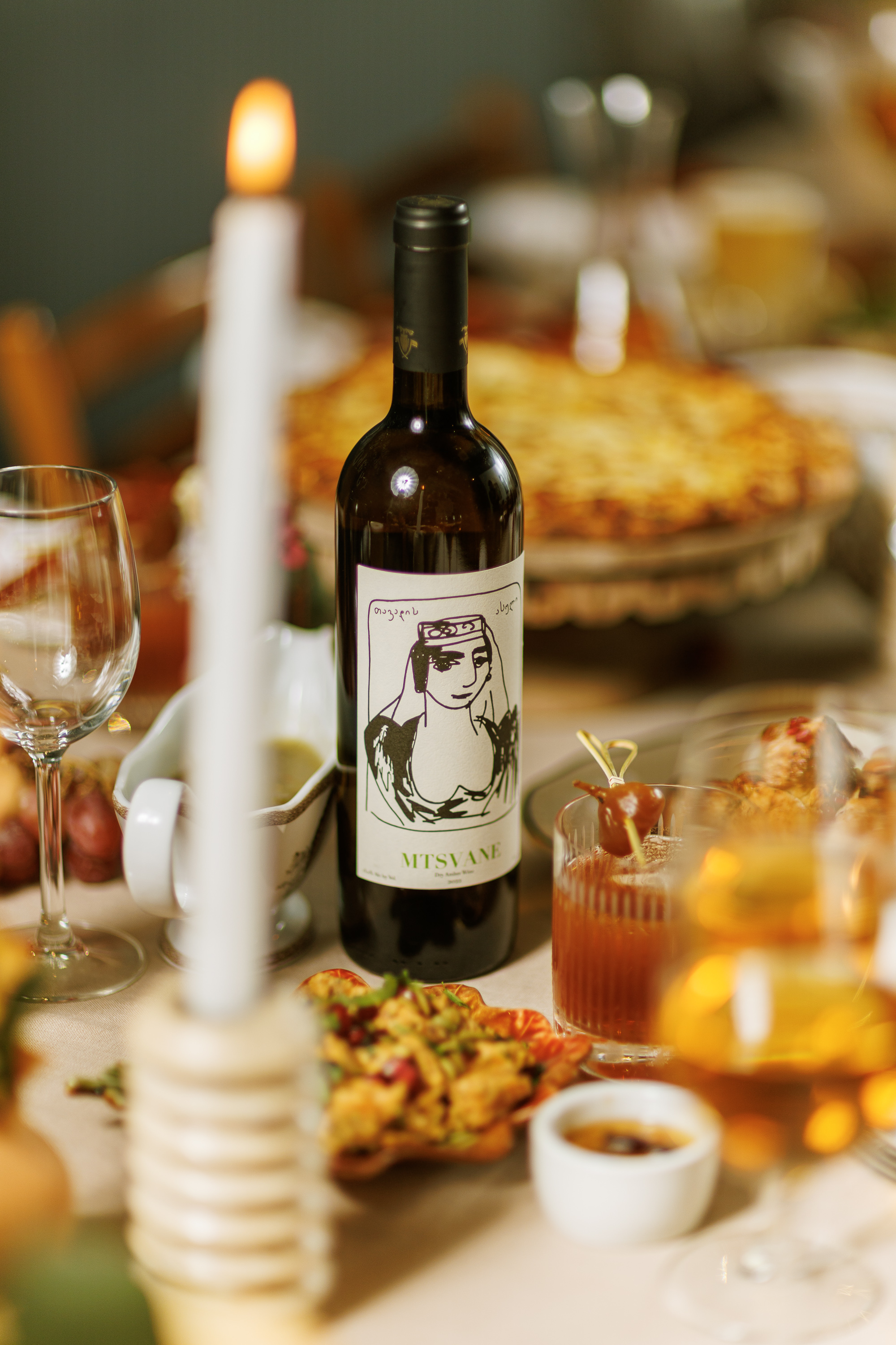 Amber wine taste aromas and flavors