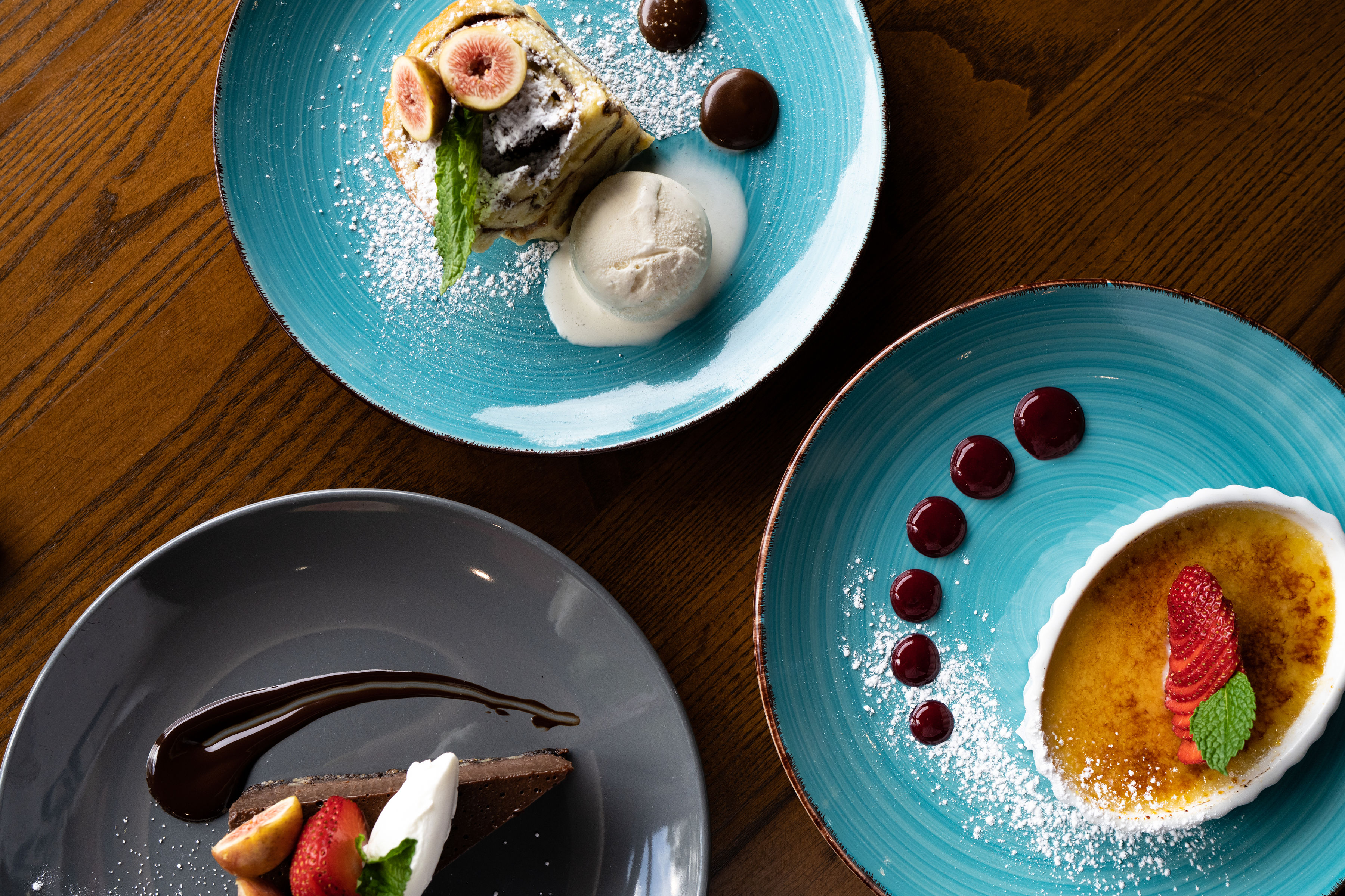 Bleu Restaurant and Bar