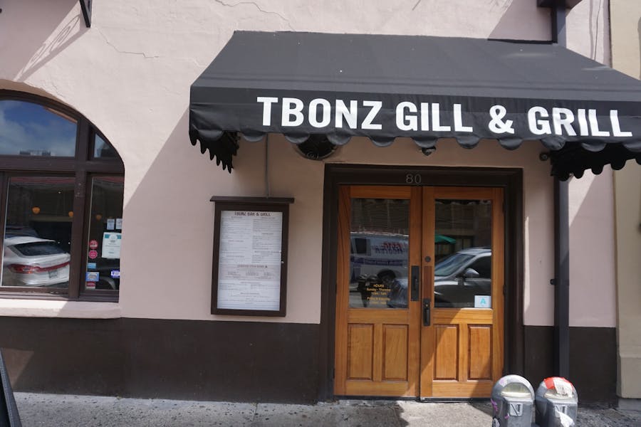 CHARLESTON Hours + Location TBonz Gill & Grill