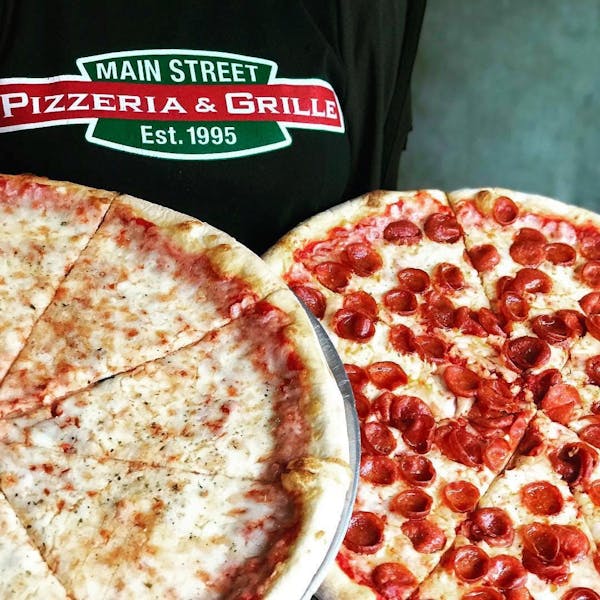 Plymouth Meeting Main Street Pizzeria & Grilles in Philadelphia