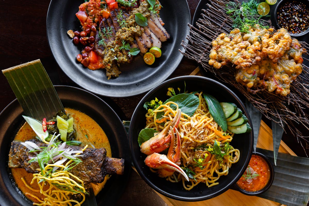 plates of modern indonesian food from warung siska restaurant redwood city