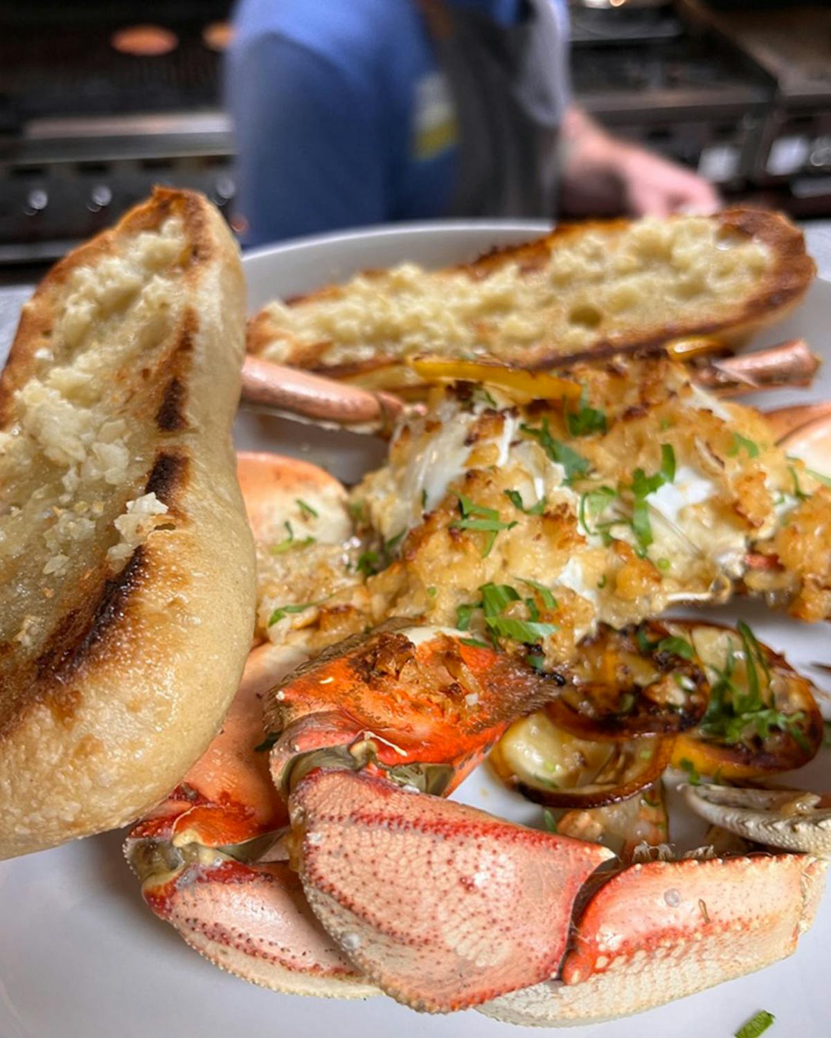 a sandwich on a plate