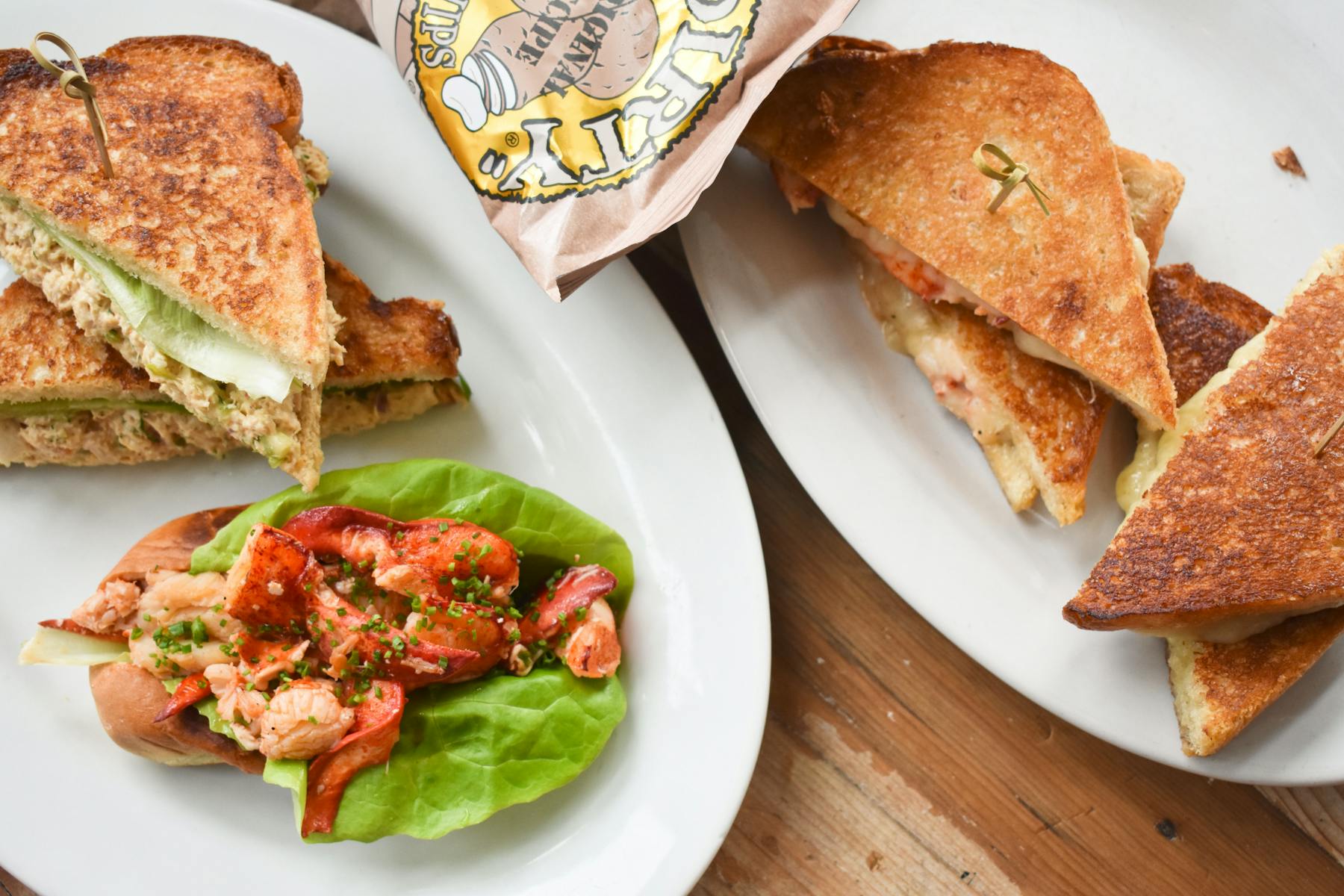 a sandwich cut in half on a plate