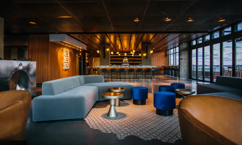 Bar photo 3
