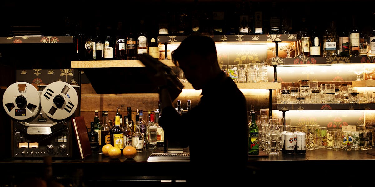 Back Bar Young Joni Back Bar Young Joni