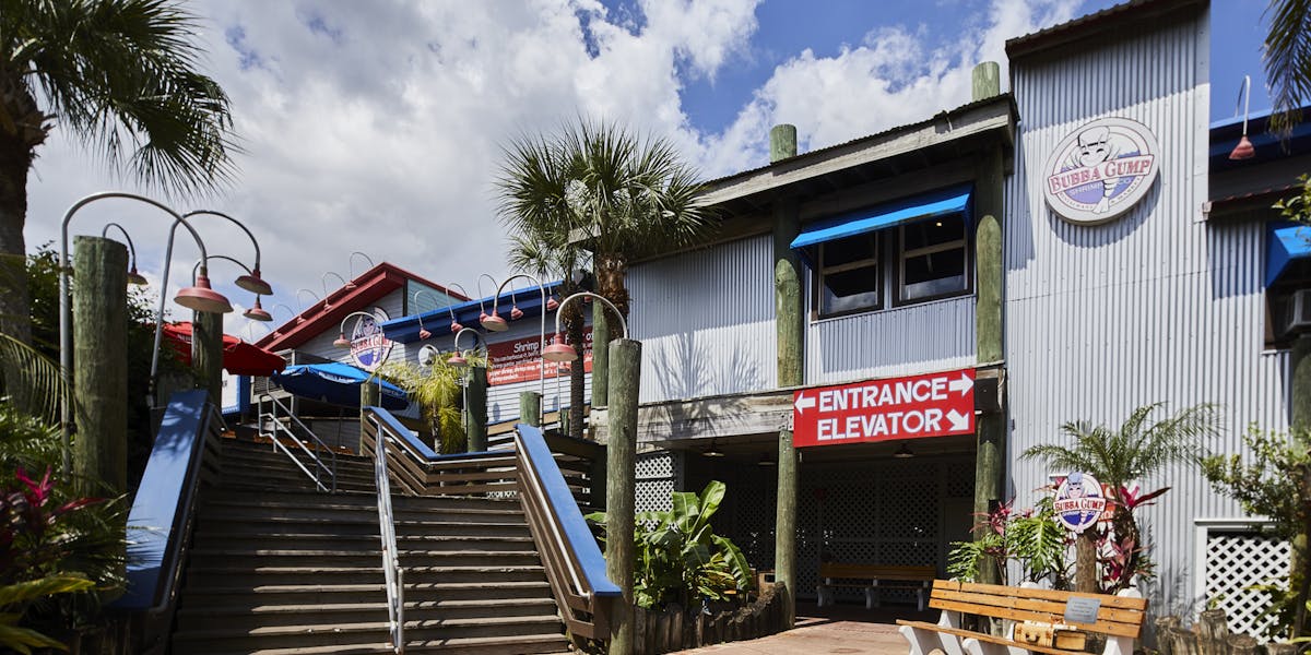 Kemah, TX (Kemah Boardwalk) | Hours + Location | Bubba Gump Shrimp Co