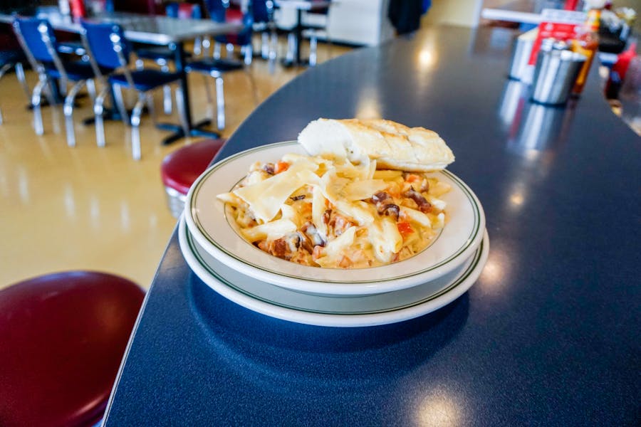 Order Online Hubbard Avenue Diner in Middleton, WI