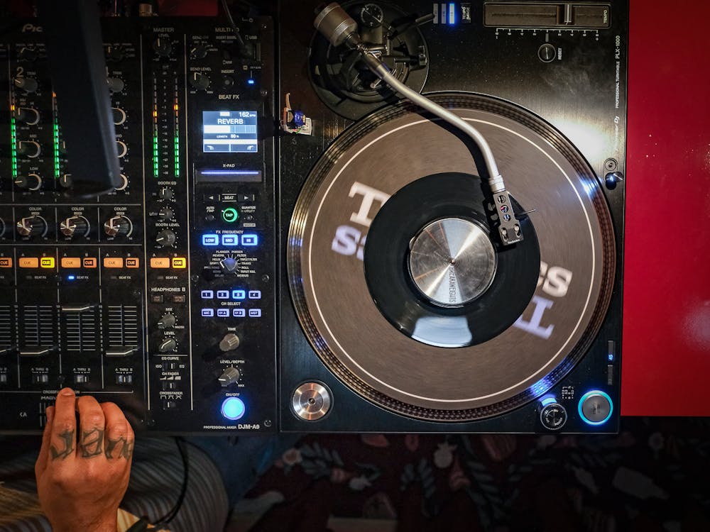 DJ spinning vinyls at this mexican resturant in las vegas