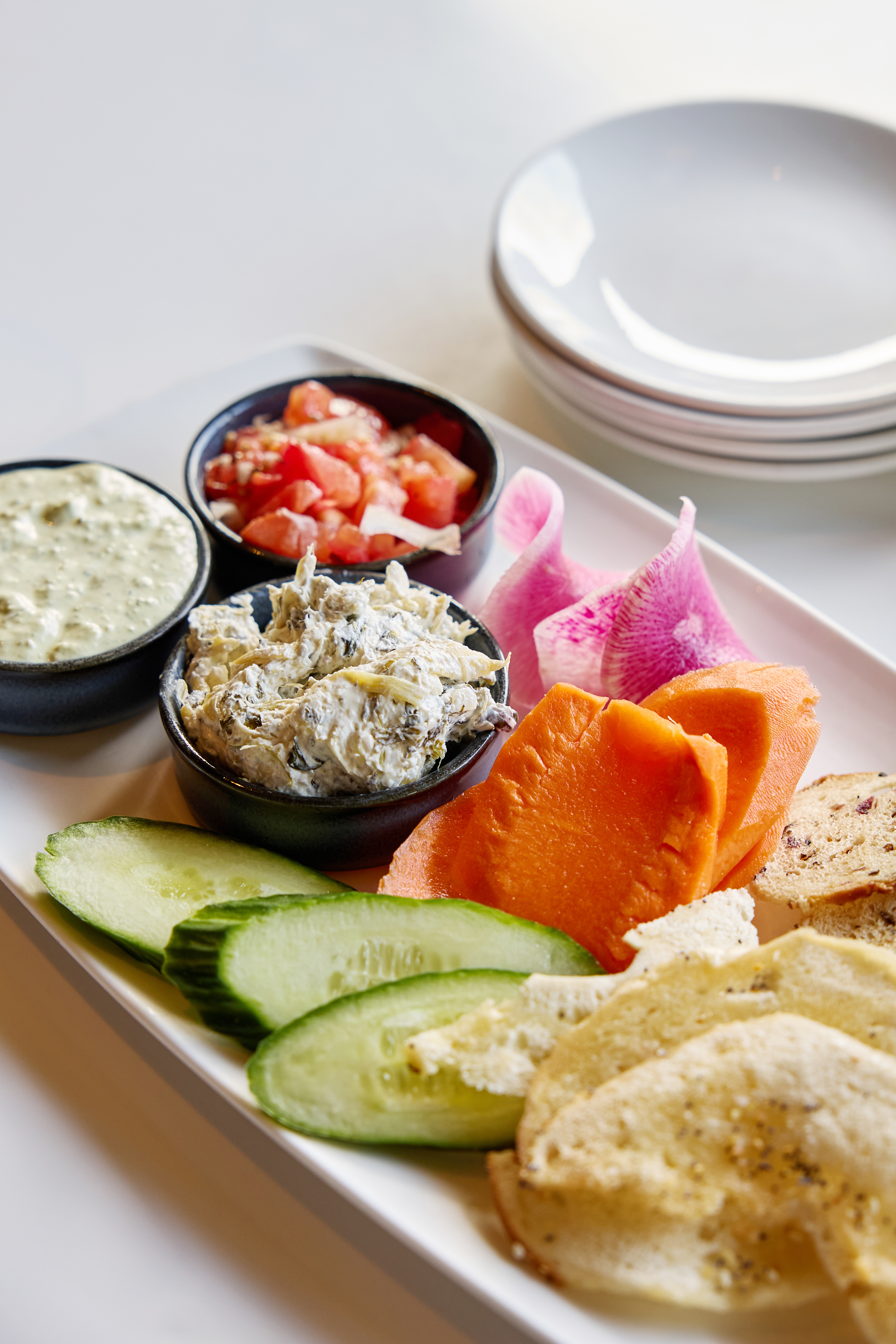 a plate of food with different toppings