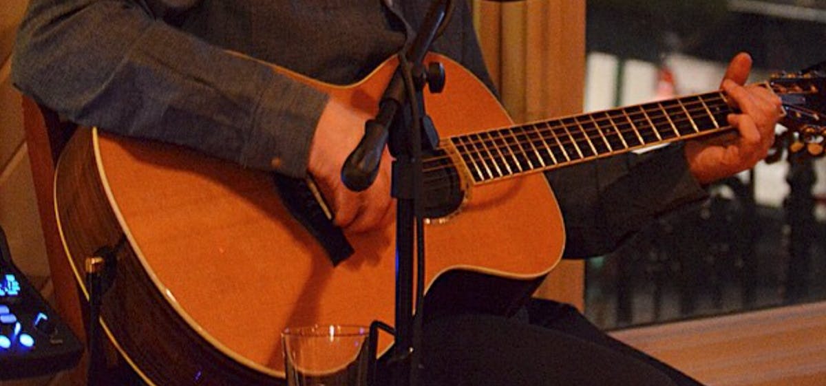 Live Music thyme in Roslyn, NY