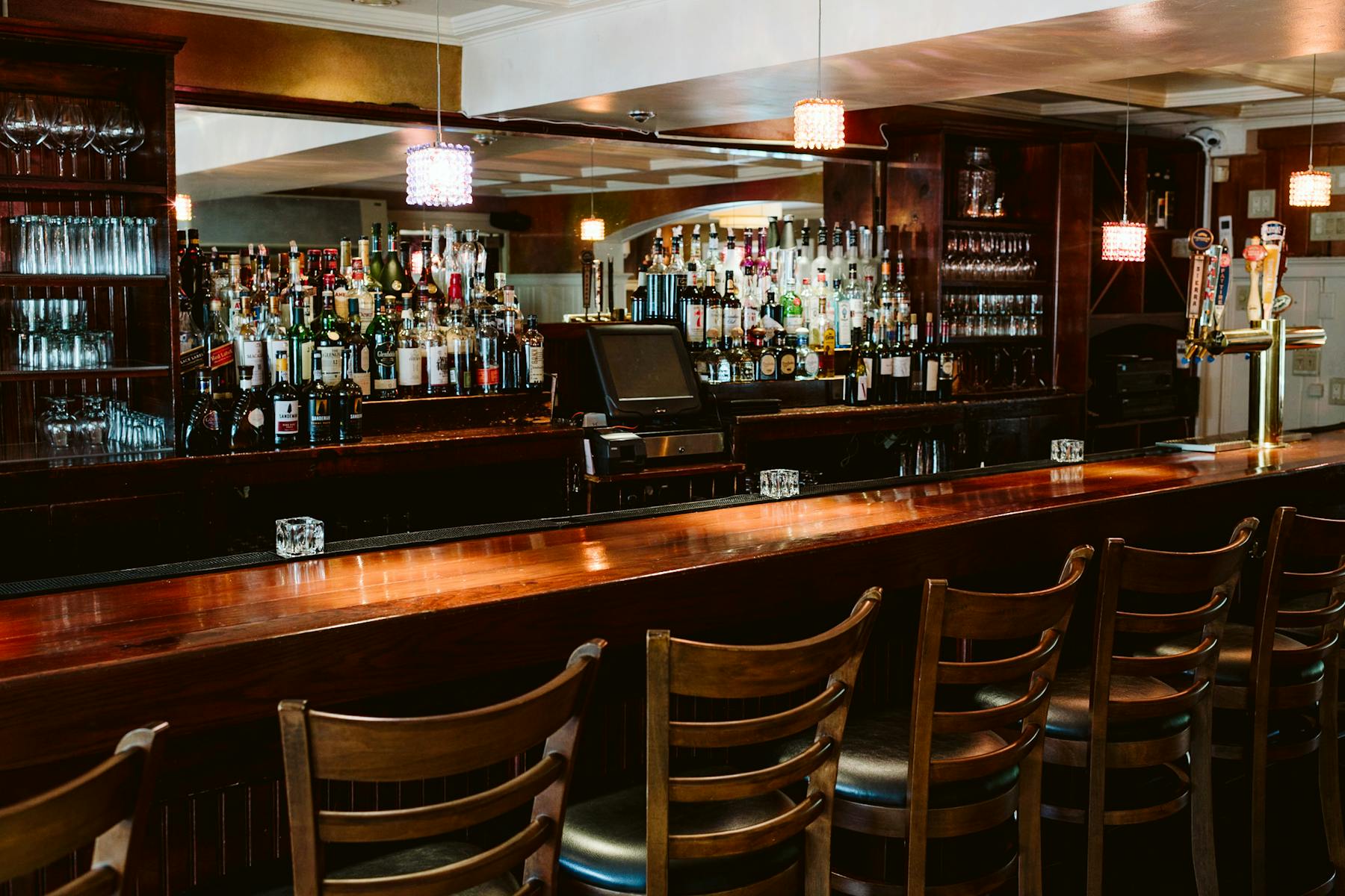 Venue thyme New American Restaurant in Roslyn, NY