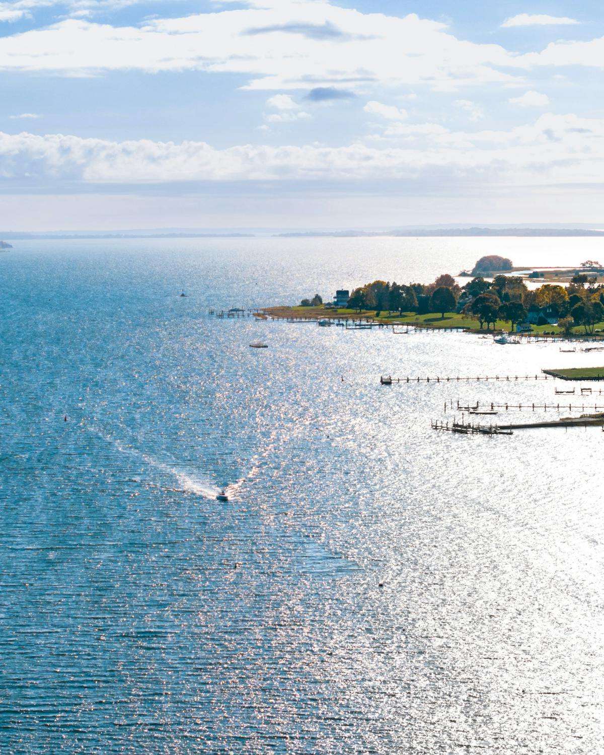 a picture of the sea