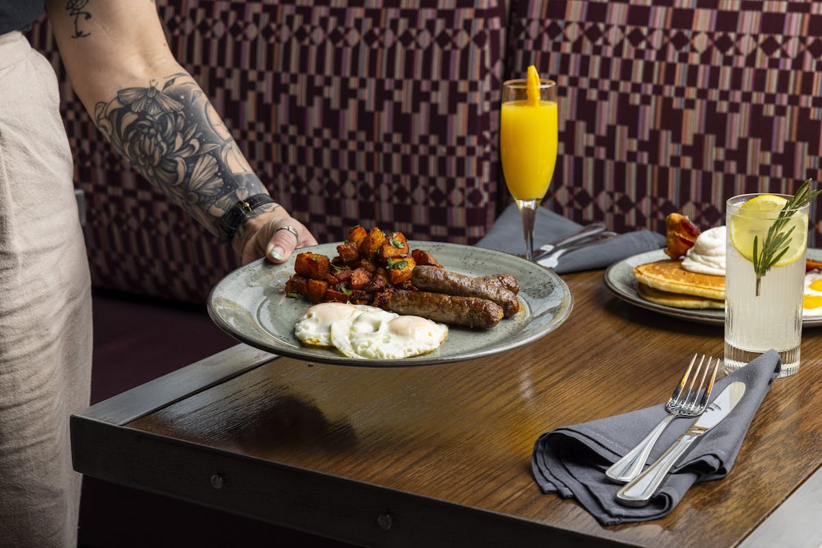 brunch served saturdays and sundays